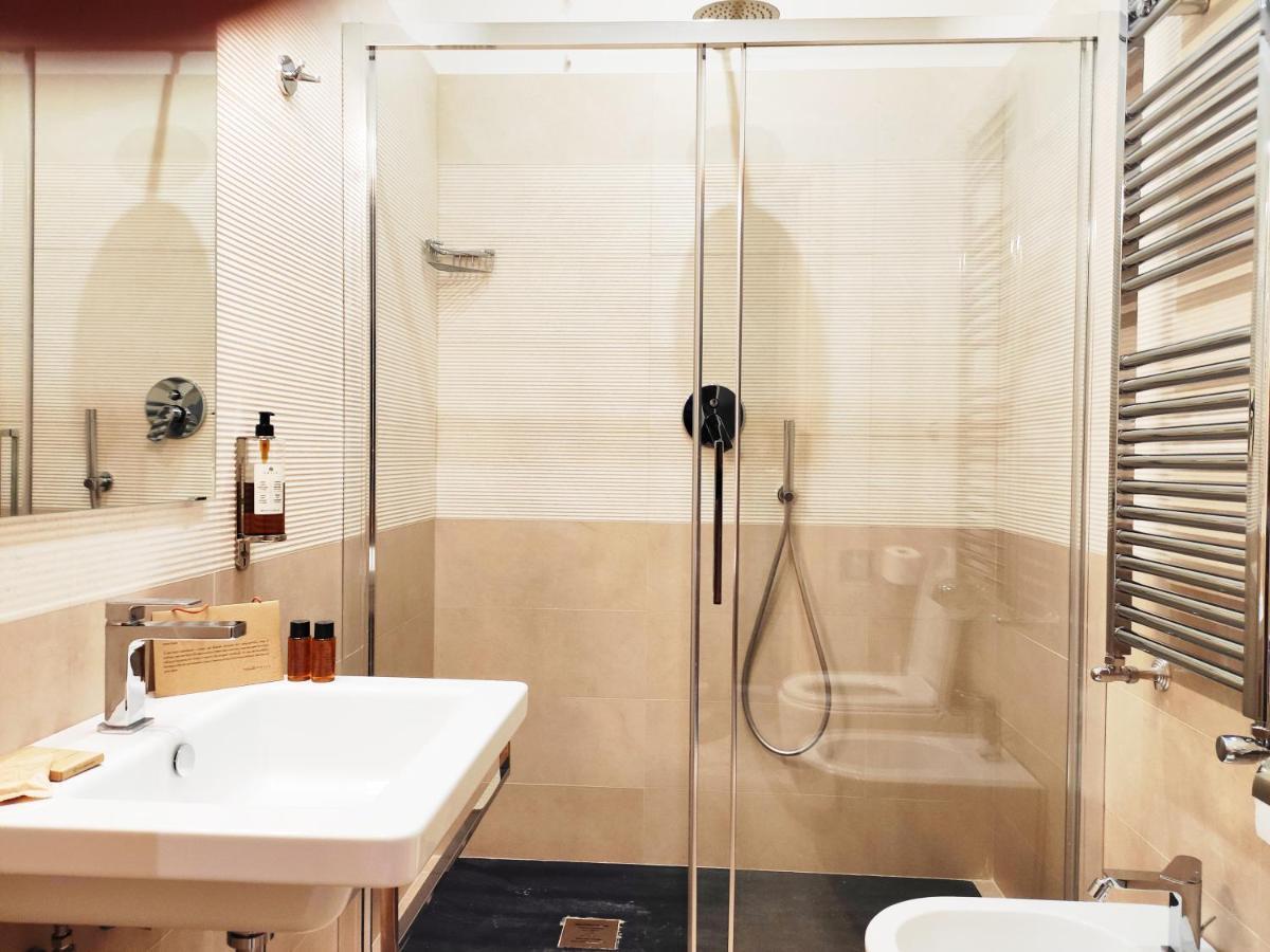 Pensión Luxury - Experience 4*
