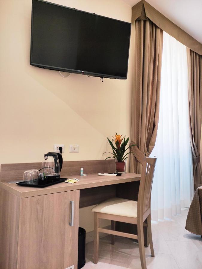 Luxury - Experience Pensión 4*